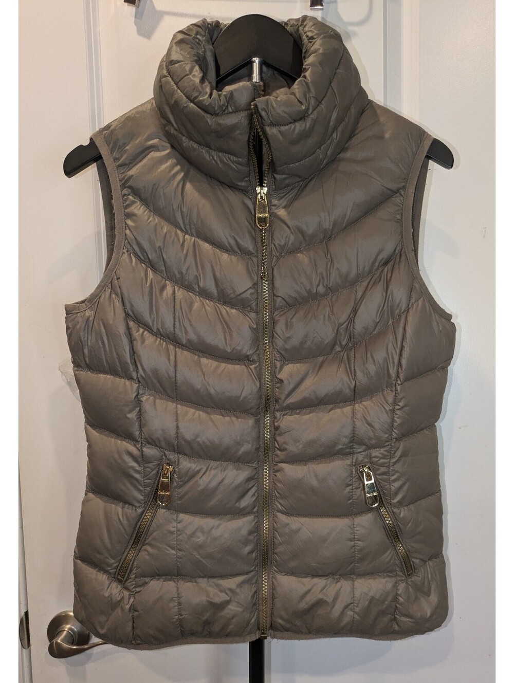 Calvin Klein Lightweight Down Puffer Vest Taupe Gold Zip Women’s S